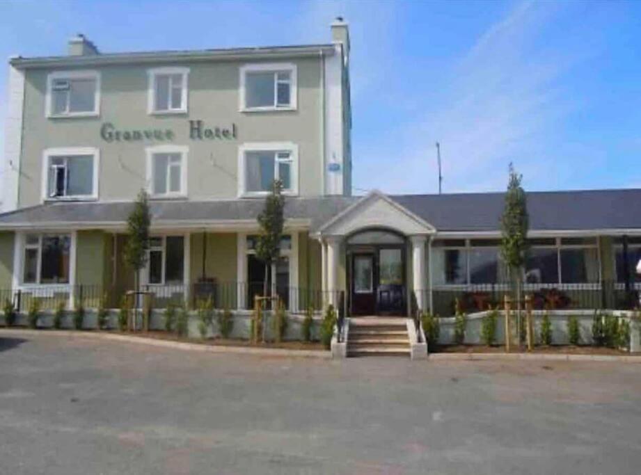 Villa Mountain House Omeath Near Carlingford O Meith Exterior foto